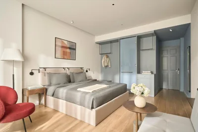 高级大床房 — Express by M Village Nguyễn Thế Lộc, a brand of Modern Village Lifestyle